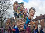 Carnavalswagen Koningshuis – Grote blikvanger!, Hobby en Vrije tijd, Feestartikelen, Ophalen, Carnaval