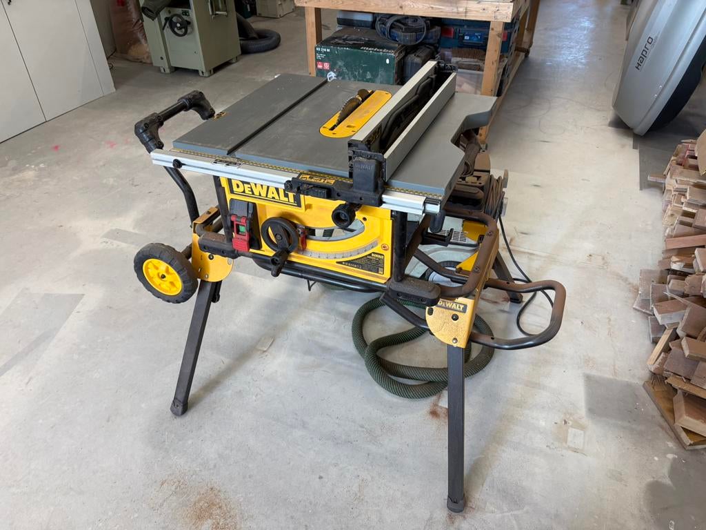 DeWalt tafelzaag DWE7492-qs, 70 mm of meer, Ophalen of Verzenden, Zo goed als nieuw, Afkortzaag