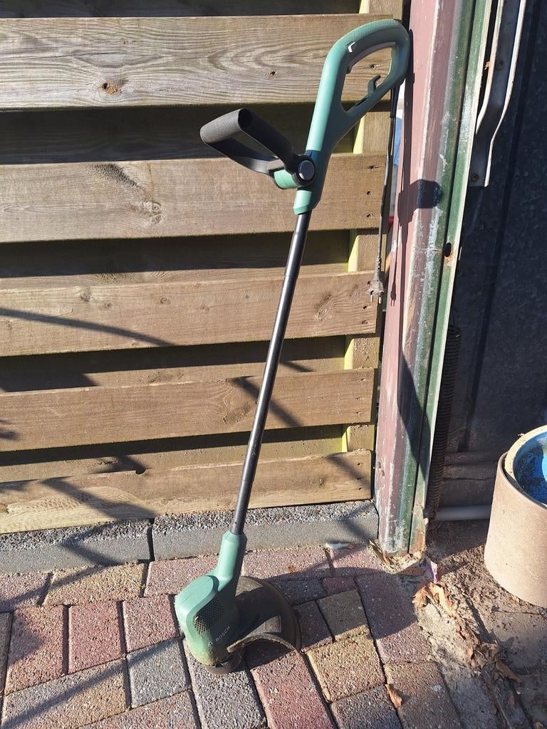 Bosch trimmer, Ophalen, Zo goed als nieuw, Elektrisch