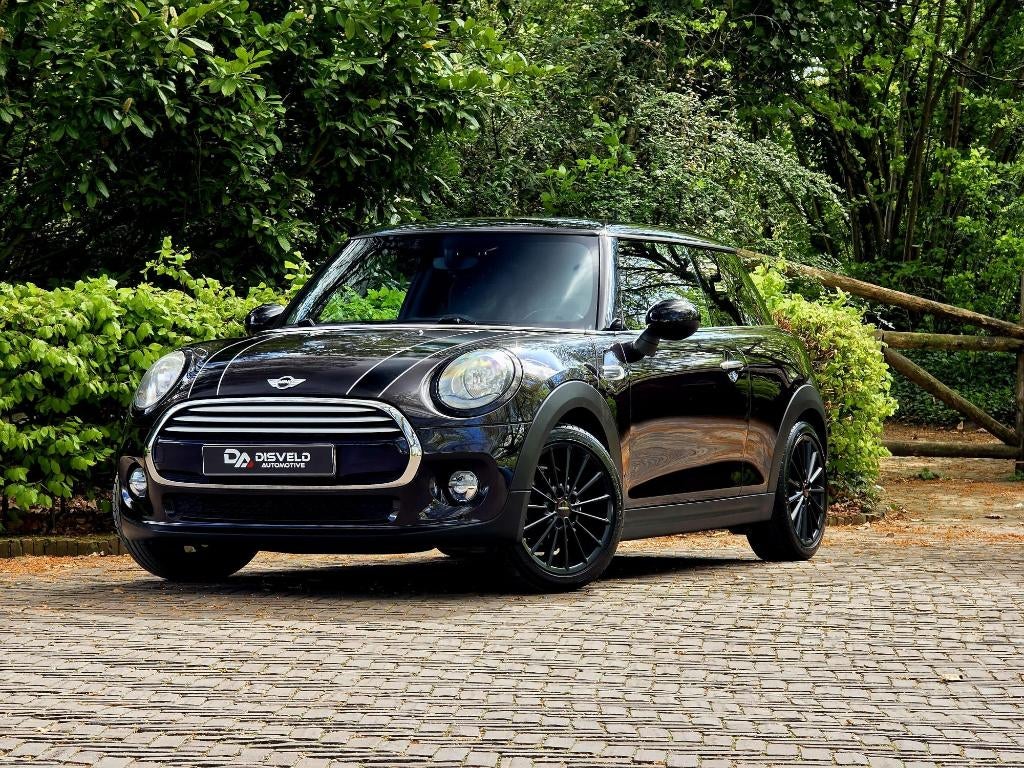Mini Cooper 1.5 - 136pk - Iced Chocolate Metallic - 2014, Auto's, Mini, Voorwielaandrijving, Bruin, 4 stoelen, Bedrijf