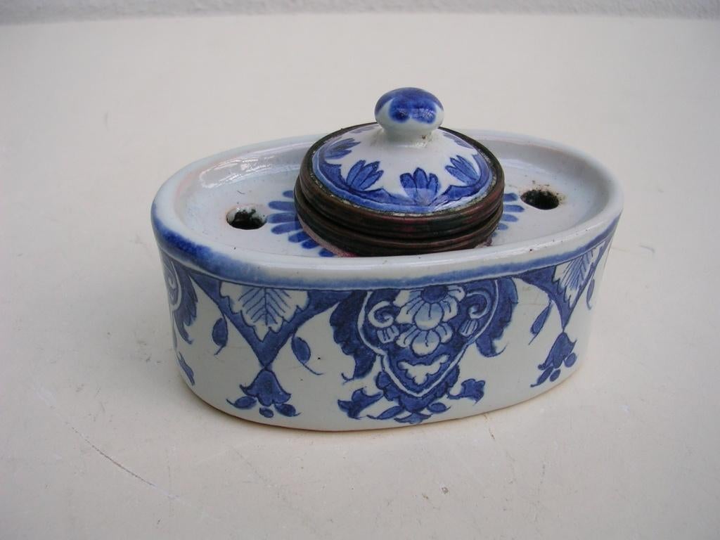   Klein Antiek Fayence Faience Inktpotje Inktstel Delft?, Ophalen of Verzenden