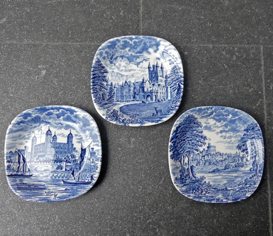 Royal Homes of Britain schaaltjes Enoch Wedgwood schoteltjes, Huis en Inrichting, Keuken | Servies, Gebruikt, Ophalen of Verzenden