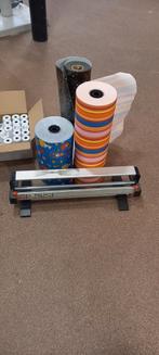 Legro Cadeaupapier Houder + 4Rollen Cadeau papier, Ophalen, Nieuw, Nvt, Nvt