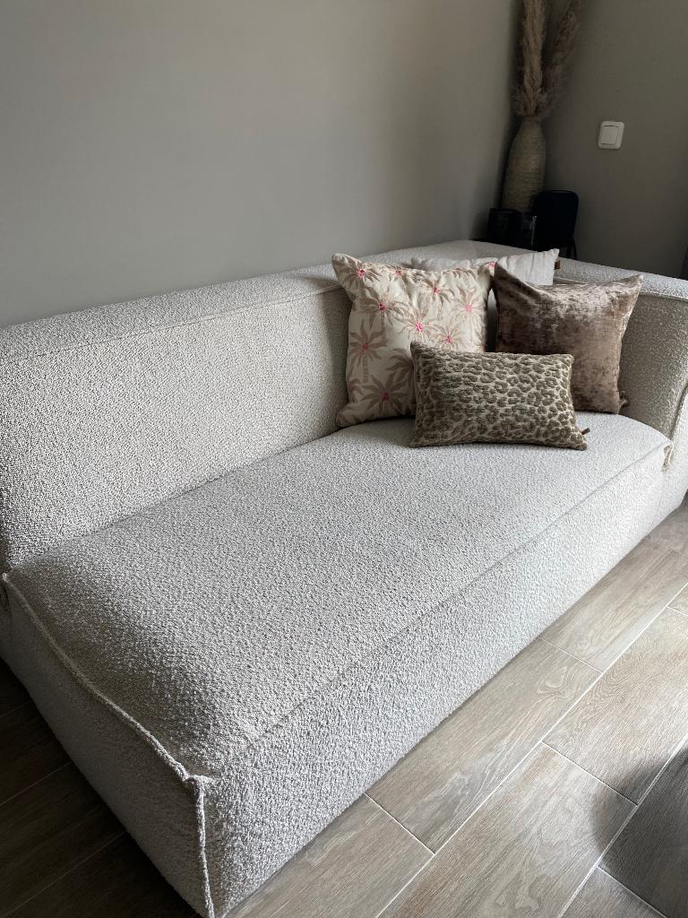 Beige boucle bank Newton van Nous Living, Ophalen, 150 tot 200 cm, Hoekbank, Tweepersoons