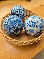 3 Porseleinen Delft Blauw Decoratie Ballen, Antiek en Kunst, Ophalen