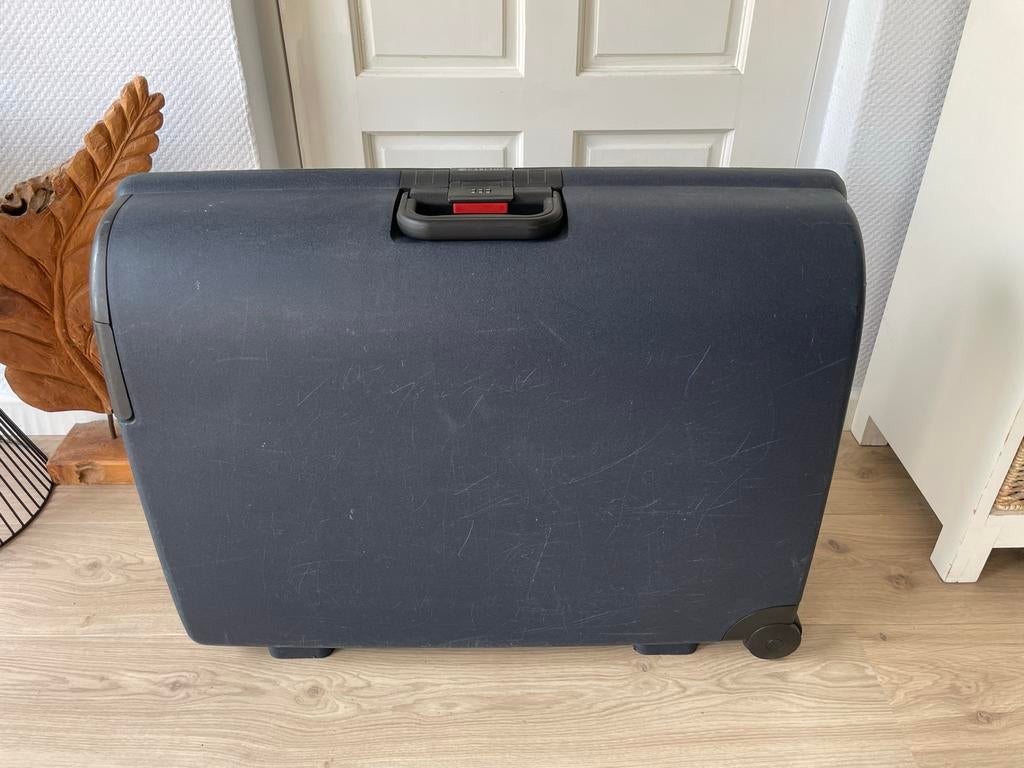Carlton koffer hard case 74x24x56, Sieraden, Tassen en Uiterlijk, Koffers, Gebruikt, Hard kunststof, Minder dan 35 cm, Wieltjes