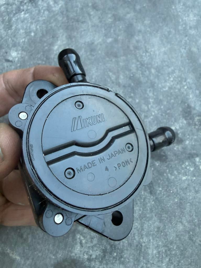 Lage druk brandstofpomp Suzuki DF100 buitenboordmotor, Ophalen of Verzenden, Gebruikt, Motor en Techniek, Motorboot