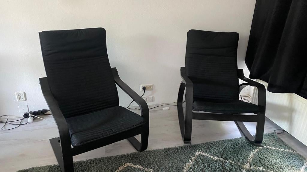 2 zwarte stoelen met kussen, Huis en Inrichting, Stoelen, Modern, Comfortabel, Gebruikt, Twee, Zwart