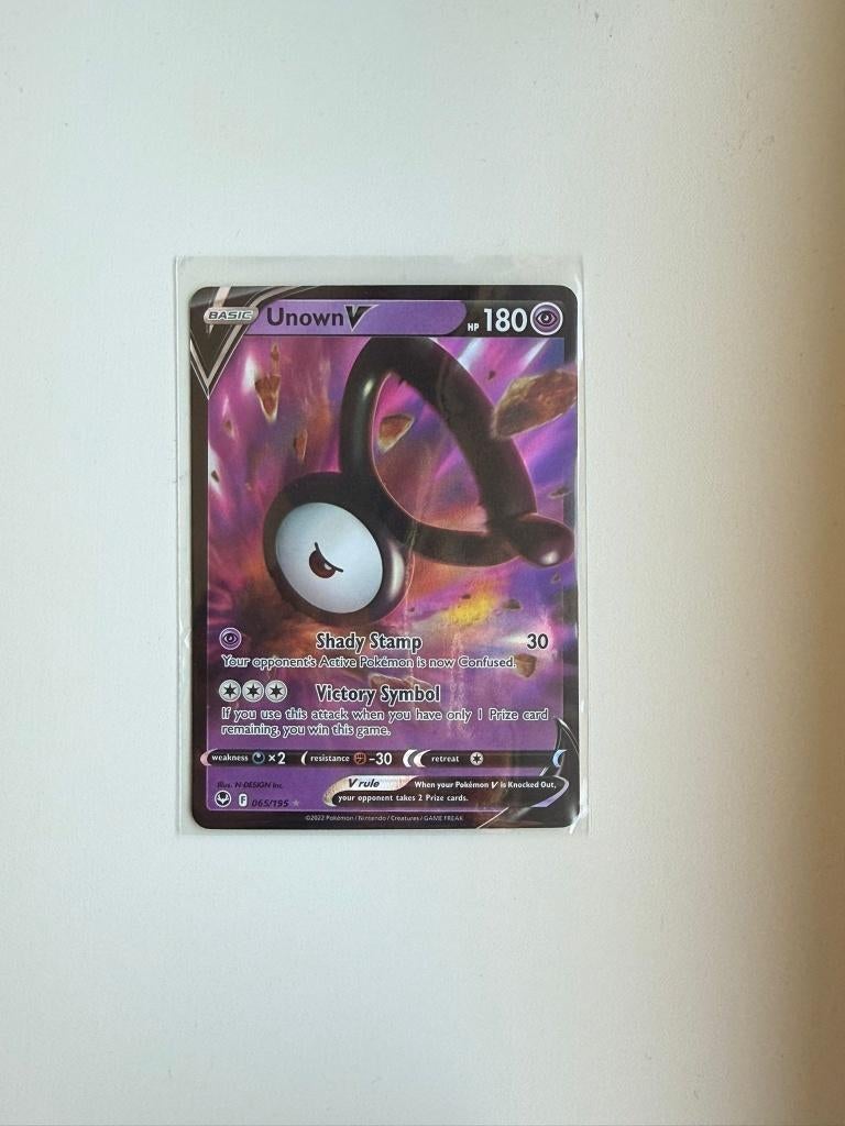 Unown V - 065/195 - Silver Tempest Pokémon, Verzenden, Nieuw, Losse kaart, Foil