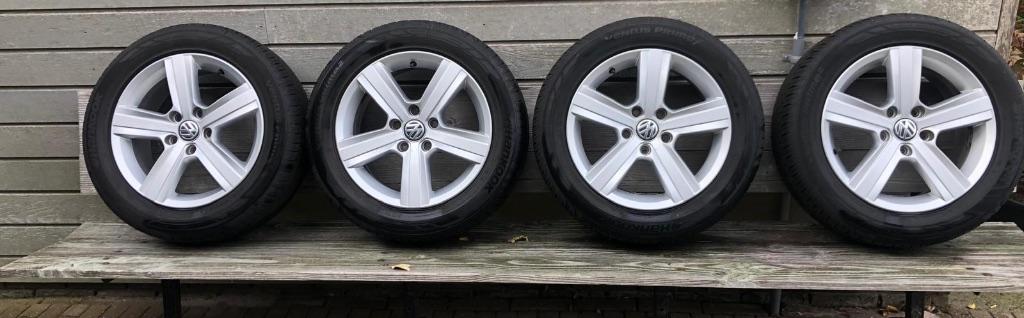 16 inch originele Volkswagen VW velgen met banden 205/55R16, Ophalen, Gebruikt, Velg(en), 16 inch