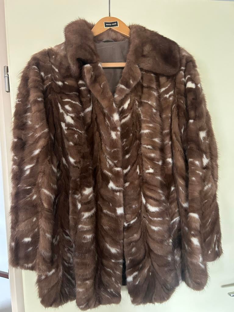 Nerts bontjas, Ophalen of Verzenden, Gedragen, Bruin