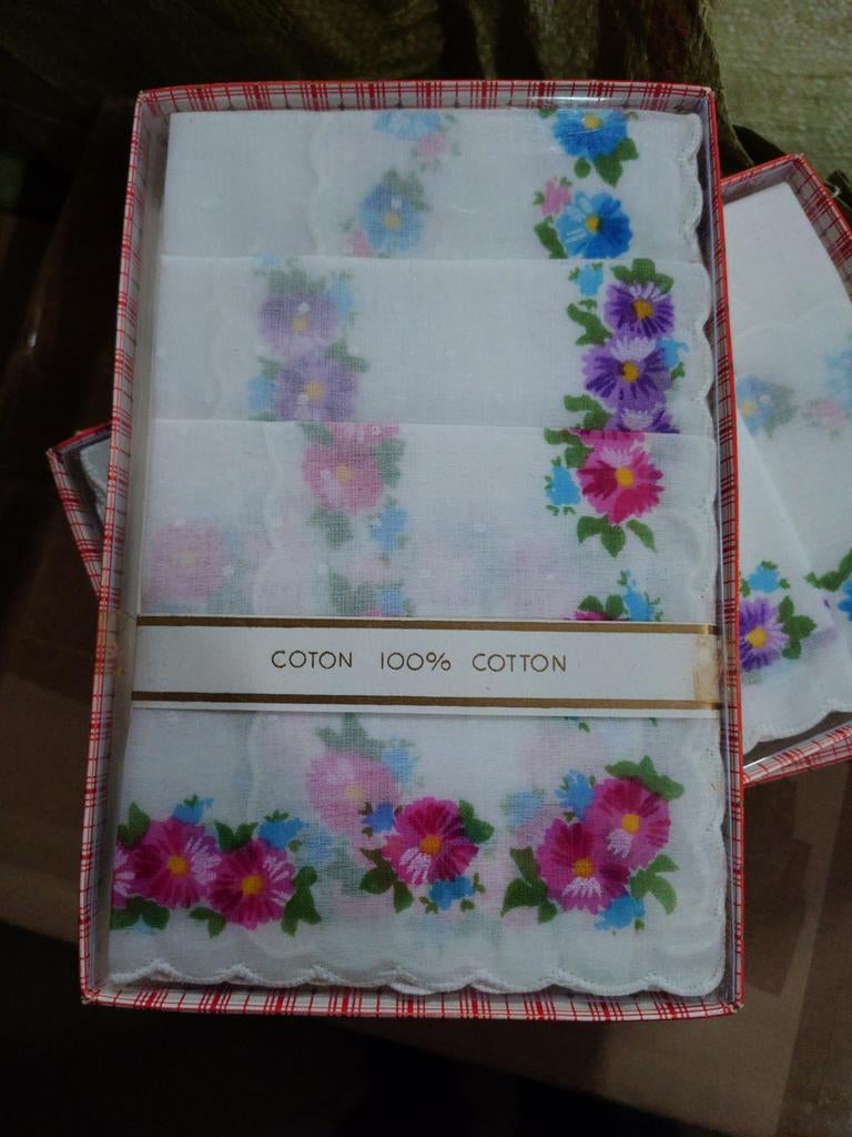 Partij Dames zakdoeken, ., Nieuw, Ophalen of Verzenden, .