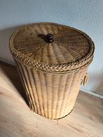 Rieten mand met deksel - Vintage opbergmand, Ophalen, Gebruikt, Mand, Rond