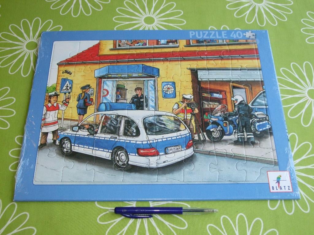 Nieuw in seal: Puzzelplaat politiebureau - 40 stukjes, Ophalen of Verzenden, 10 tot 50 stukjes, Nieuw, 6 jaar of ouder