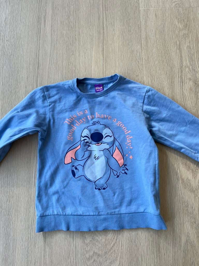 Mooie Stitch trui maat 134-140, Ophalen of Verzenden, Zo goed als nieuw, Meisje, Trui of Vest