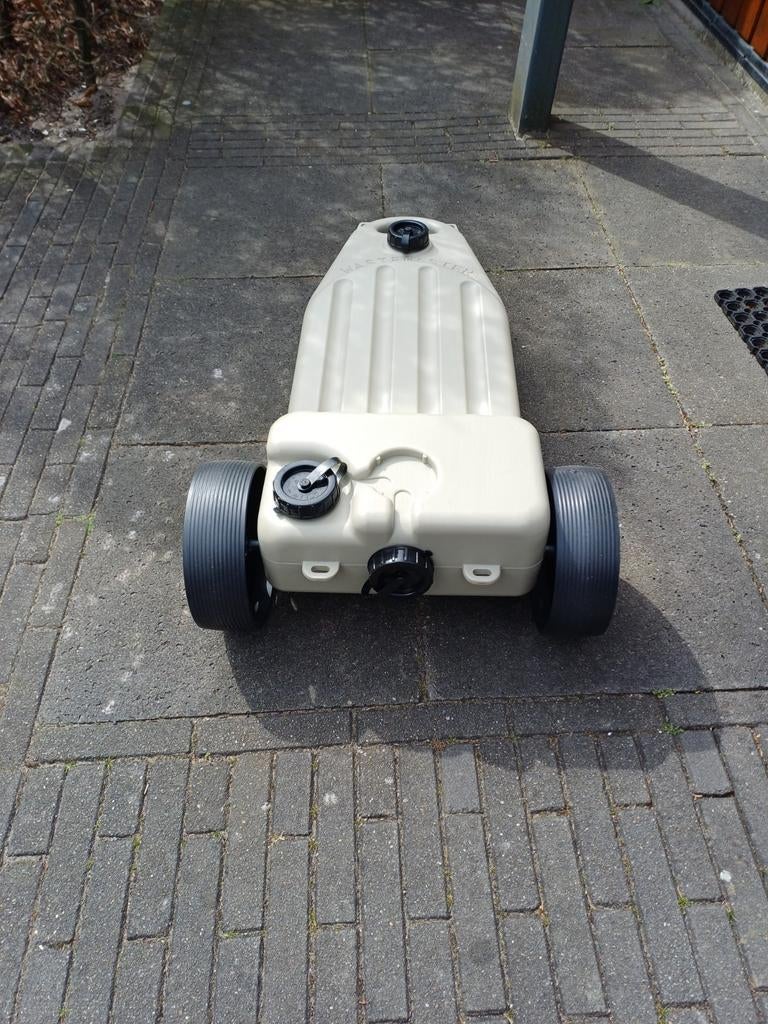 'Wastemaster' oftewel Vuilwatertank, Ophalen, Zo goed als nieuw