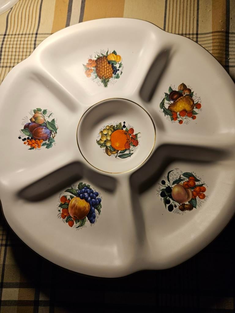 Flora Keramiek Gouda Holland schaal met 6 vakken, Keramiek, Ophalen of Verzenden, Overige stijlen, Schaal of Schalen