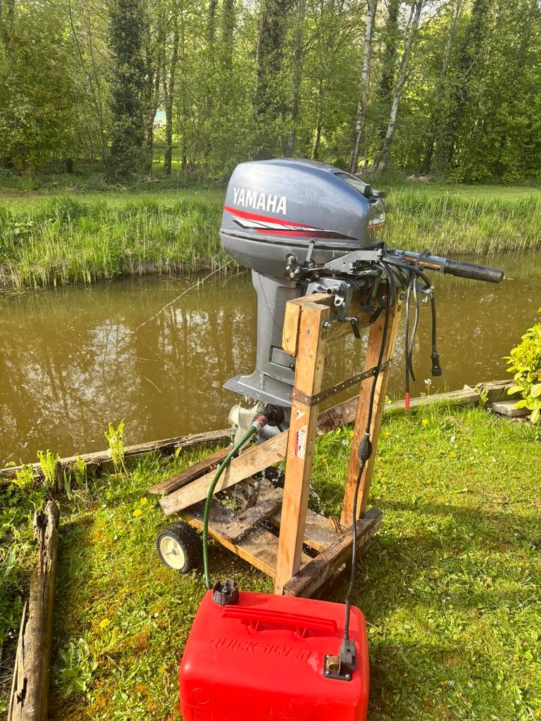 Buitenboordmotor yamaha 15 pk 2 takt, Minder dan 5 pk, Ophalen of Verzenden, Zo goed als nieuw, Benzine