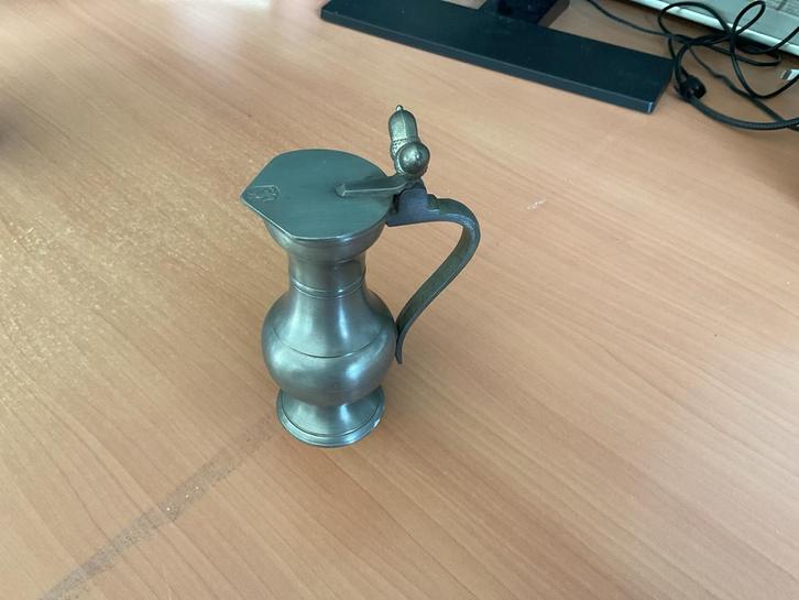 Tinnen Franse Wijnkan met Eikels, Antiek en Kunst, Antiek | Tin, Ophalen