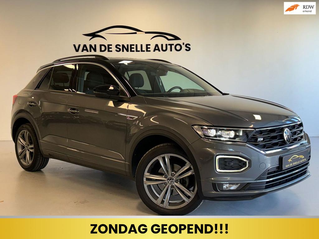 Volkswagen T-ROC 1.5 TSI Sport Business R AUTOMAAT/PANO/CRUI, Auto's, 1254 kg, Euro 6, 4 cilinders, 150 pk