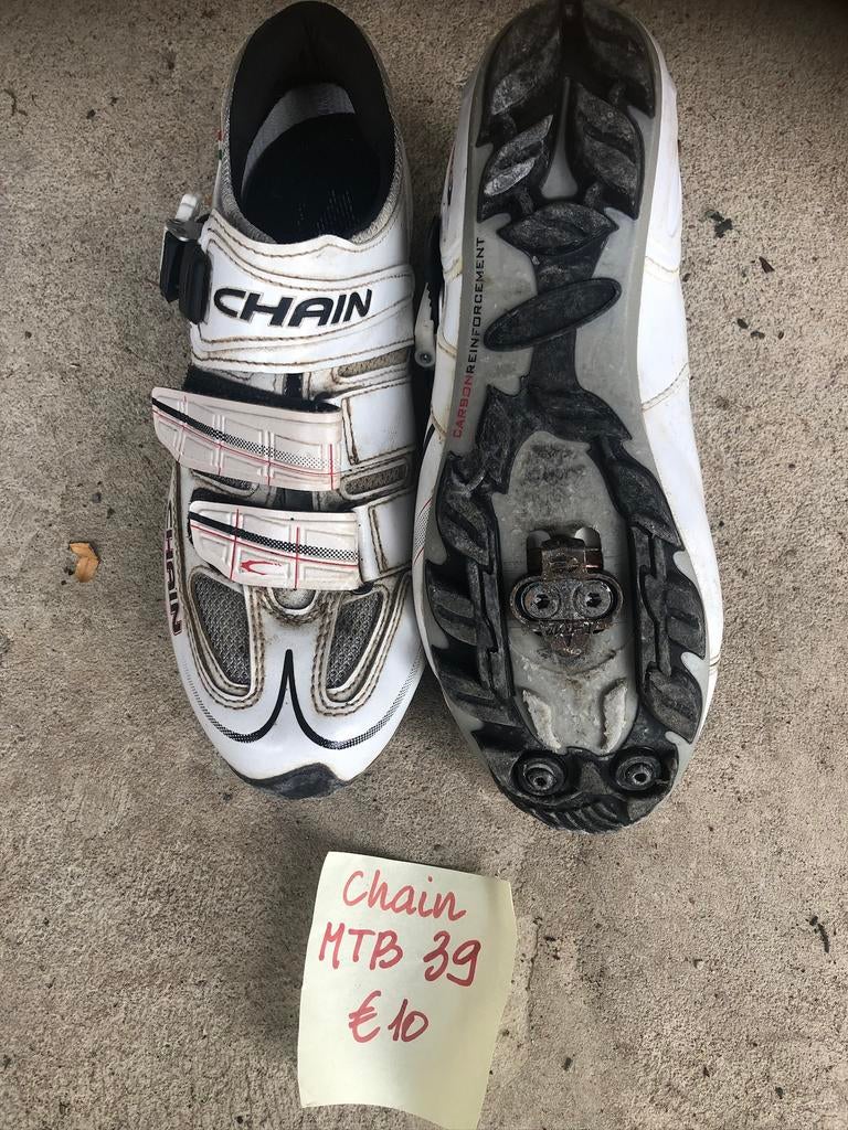 t.k.Chain MTB schoenen maat 39, Ophalen, Zo goed als nieuw, Helm