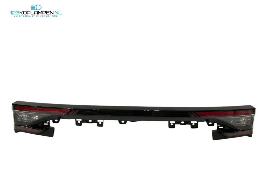 Subaru Solterra achterlicht midden LED