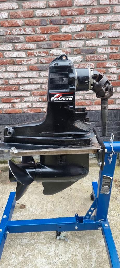 Mercruiser staartstuk met schroef - 4/6 cilinder 170 pk, Watersport en Boten, Bootonderdelen, Gebruikt, Motor en Techniek, Motorboot