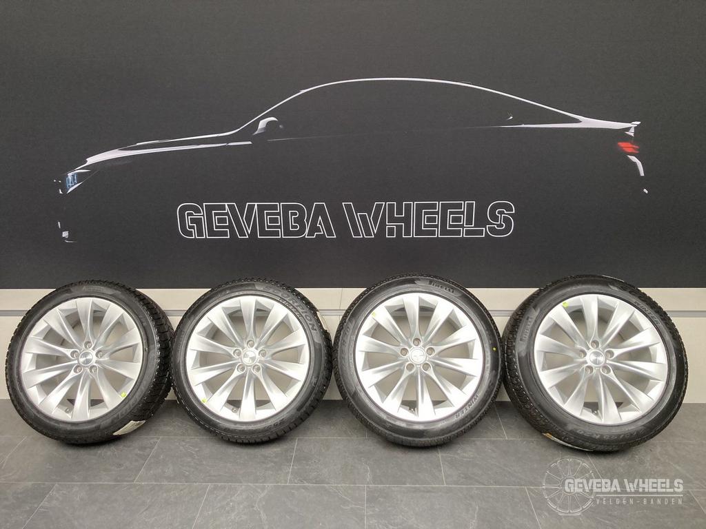 20” originele Tesla Model X velgen winterbanden NIEUW 5x120, Auto-onderdelen, Banden en Velgen, Gebruikt, 255 mm, -, -