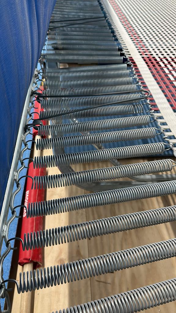 Dubbel minitrampoline, Ophalen, Gebruikt, Eurotramp, Postbox 1146 Zeller Straße 17/1 73235 Weilheim / Teck Germany