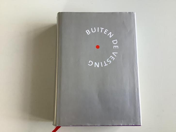 BUITEN DE VESTING - Oussoren & Dekker, Boeken, Godsdienst en Theologie, Zo goed als nieuw, Ophalen of Verzenden