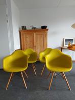Set van 4 originele Vitra Eames Plastic Armchairs DAW, Ophalen