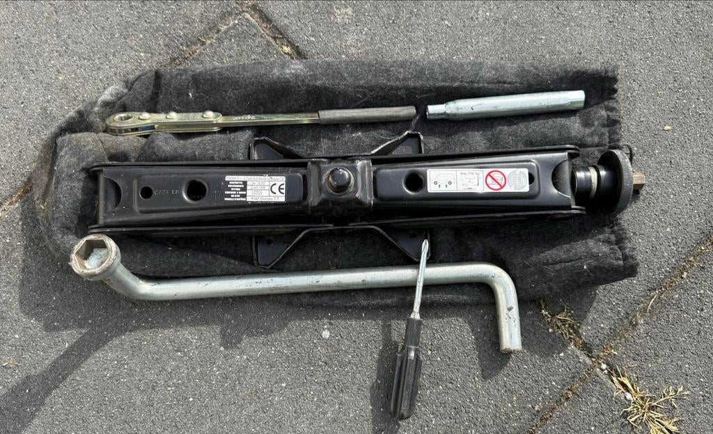 Te koop: Krikset Fiat Ducato,., Ophalen, Gebruikt, Manueel, Schaarkrik