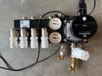 Vloerverwarmingsverdeler met Grundfos pomp, Doe-het-zelf en Verbouw, Verwarming en Radiatoren, Ophalen, Gebruikt, Overige typen