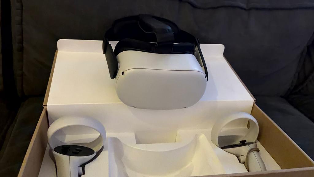 Meta Quest 2 VR-bril (256GB) - Zo goed als nieuw, Spelcomputers en Games, Virtual Reality, Ophalen, Zo goed als nieuw, VR-bril