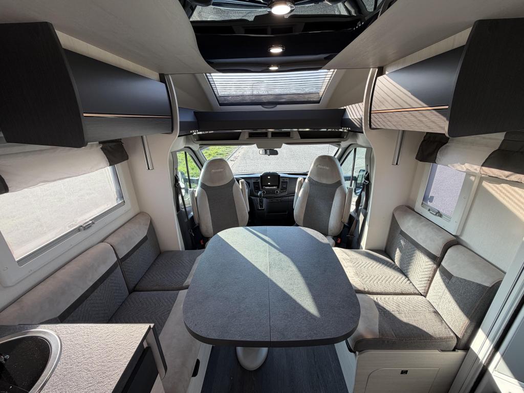 Chausson Titanium Premium 788, 170PK Face-to-Face, Webasto, Automaat, Startonderbreker, Ford, Koelkast