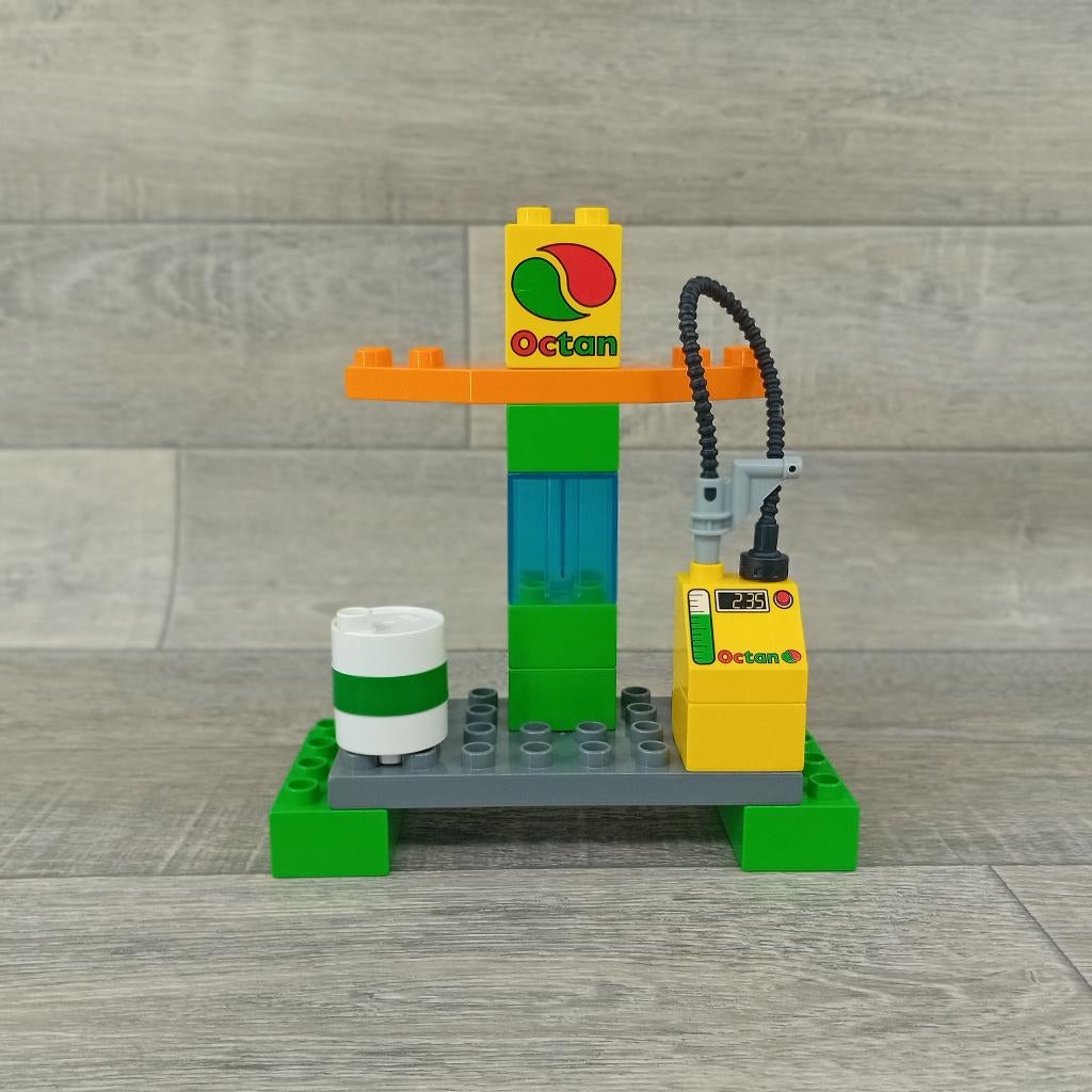 duplo tankstation, Kinderen en Baby's, Speelgoed | Duplo en Lego, Aastvej 1 – 7190 Billund  - Denemarken, Product.compliance@LEGO.com