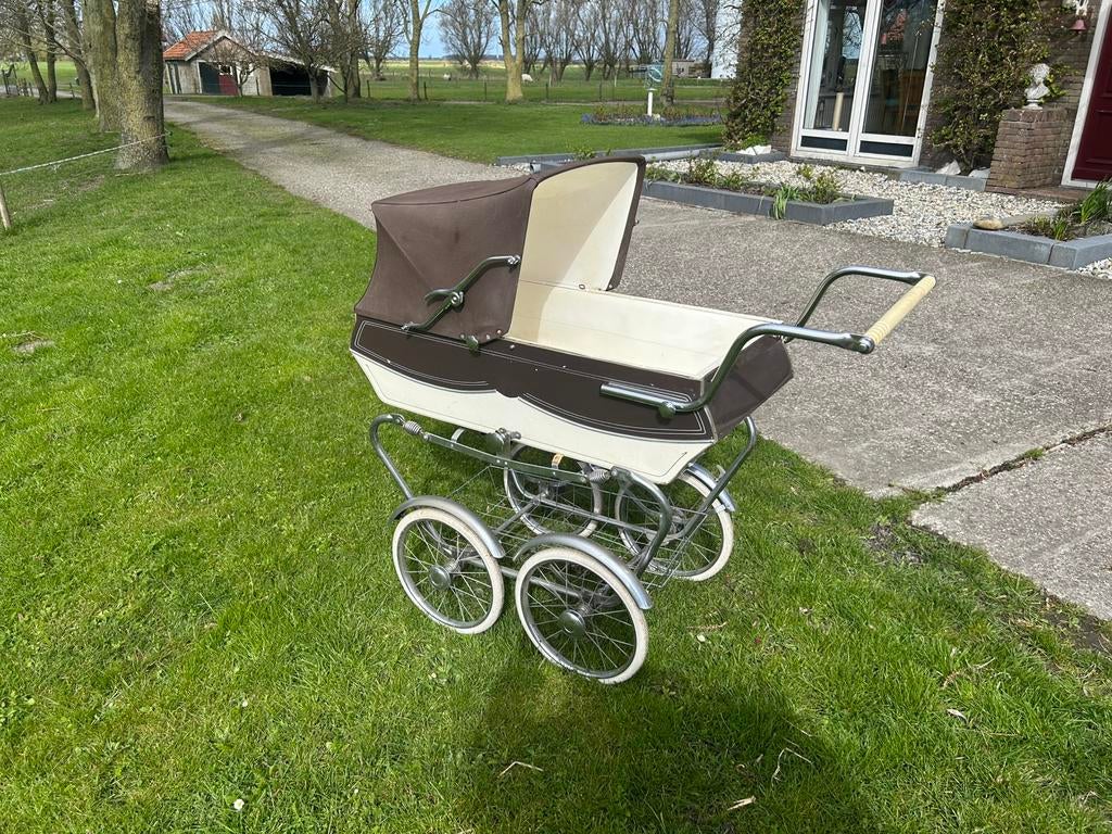 Jaren 60 kinderwagen. In goede staat., Ophalen, Gebruikt