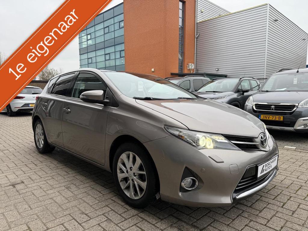 Toyota Auris 1.6 Benzine | Trekhaak | Pano | Camera | Xenon, Auto's, Toyota, Voorwielaandrijving, Gebruikt, 4 cilinders, 1165 kg