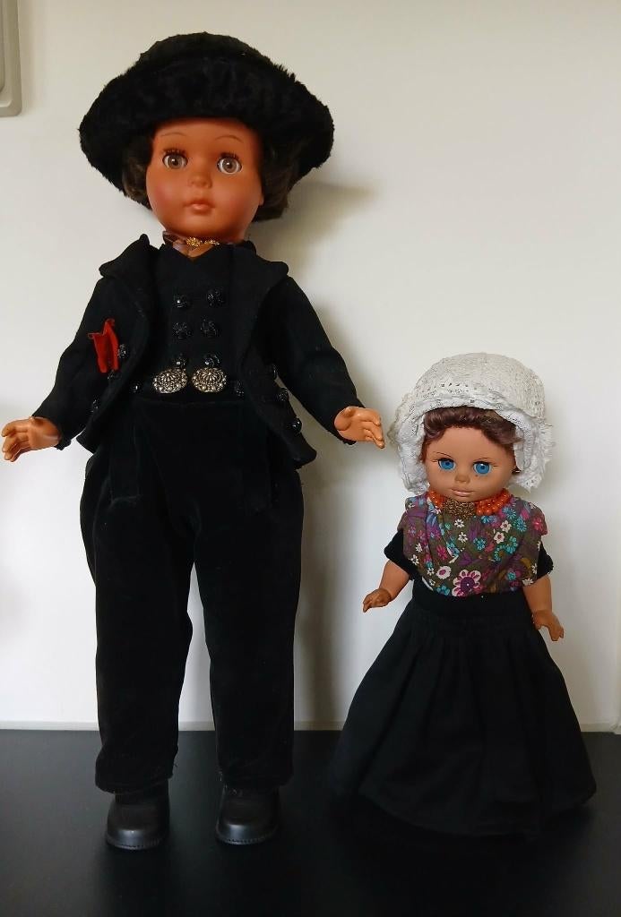 Zeeuwse klederdracht poppen, Hans Volk Boer en Boerin., Ophalen of Verzenden, Zo goed als nieuw, Pop, Levensecht of Reborn