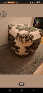 Poef wit/groen, Huis en Inrichting, Banken | Voetenbanken en Poefen, Ophalen, Minder dan 50 cm, Rond, Minder dan 50 cm