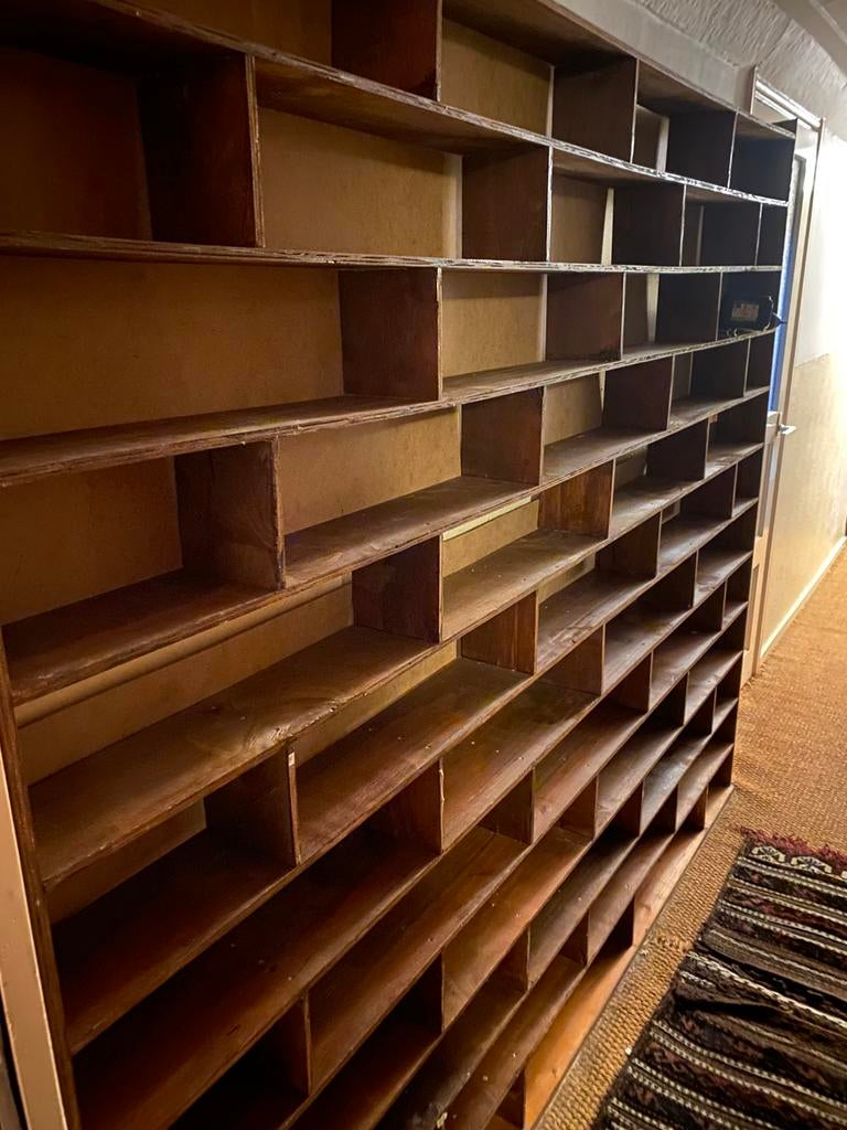 Zelf gemaakte CD kasten. Multiplex en vurenhout, Ophalen, Met plank(en), Gebruikt, 200 cm of meer