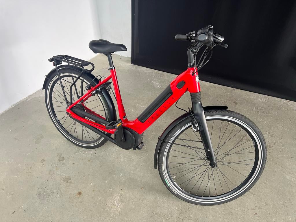 Gazelle Ultimate C8 Dames E-bike - 28 inch, 8 versnellingen, Ophalen, Zo goed als nieuw, 51 tot 55 cm, 50 km per accu of meer