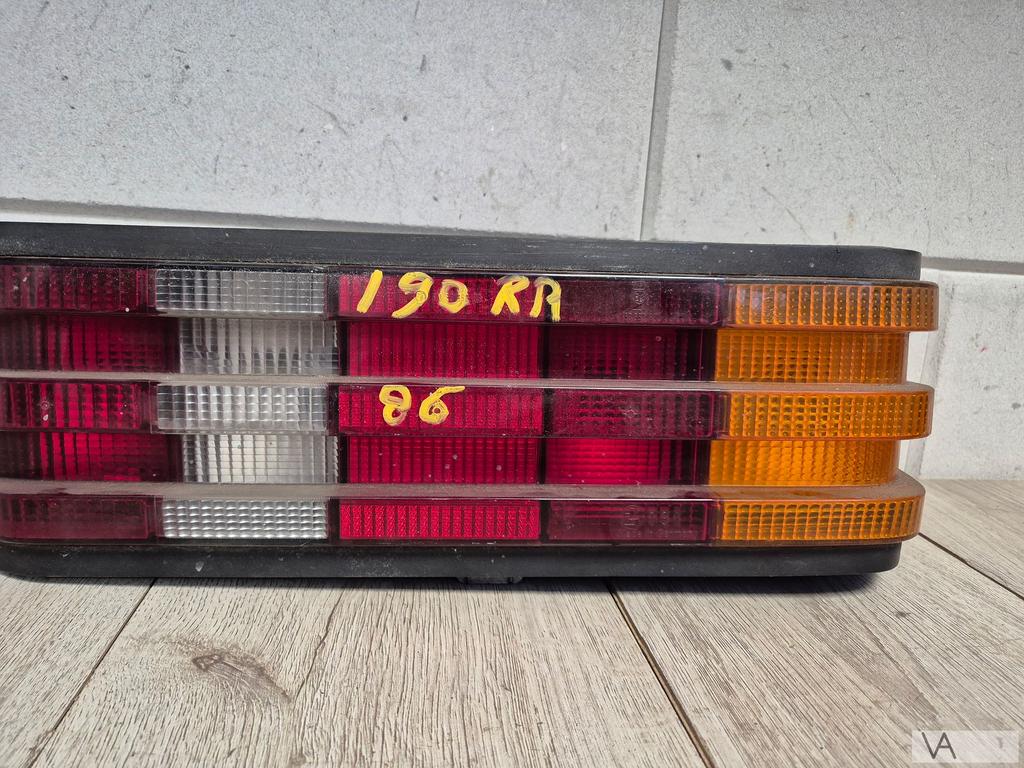 Mercedes 190 w201 achterlicht rechts 1983 - 1993 COMPLEET, Gebruikt, -, Ophalen of Verzenden, -