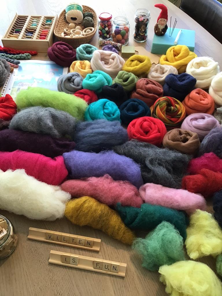 Hobby/ wol/ handwerk pakket GERESERVEERD!, Verzenden, Gebruikt, Los Vilt, Wolvilt