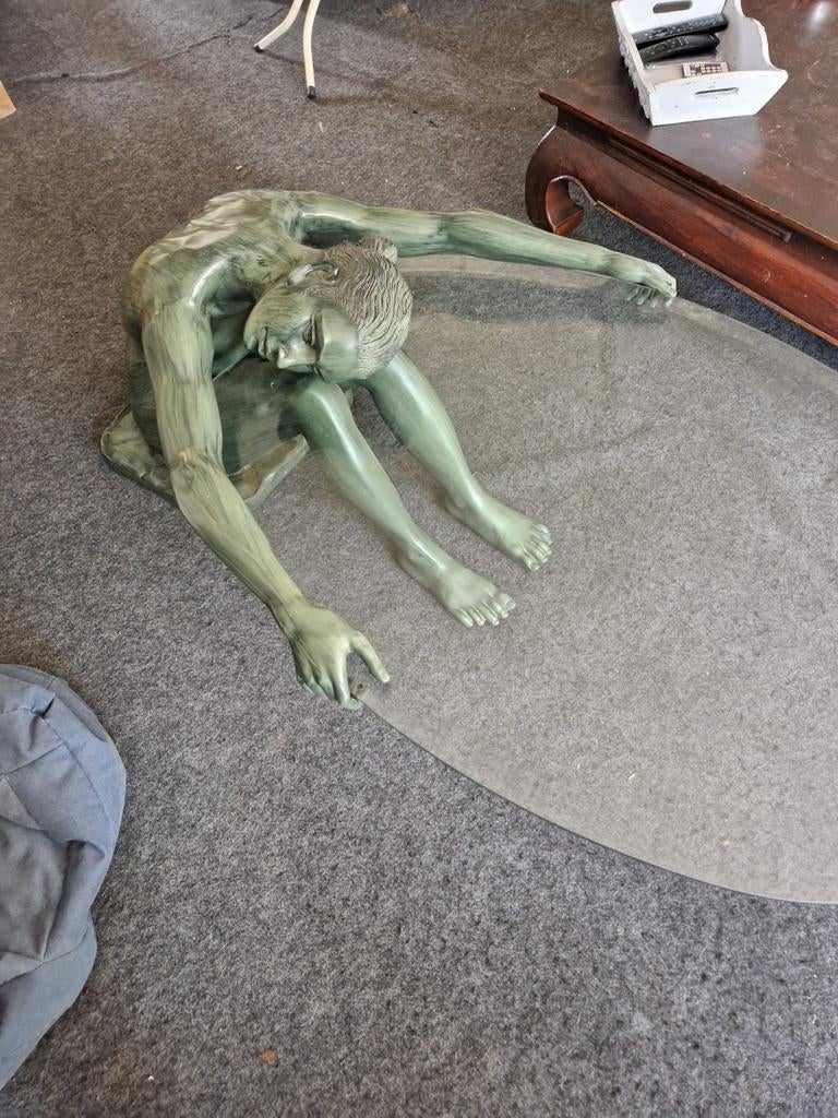 Unieke bronzen salontafel met sculptuur, Huis en Inrichting, Tafels | Salontafels, Art Deco, Modern, Sculpturaal, Gebruikt, 100 tot 150 cm