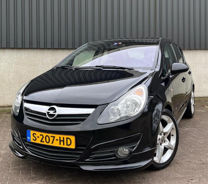 Opel Corsa 1.6 Turbo GSI  | Airco | Sportvelgen | 5 Deurs |, Auto's, Opel, Bedrijf, Corsa, ABS, Airbags, Airconditioning, Bluetooth