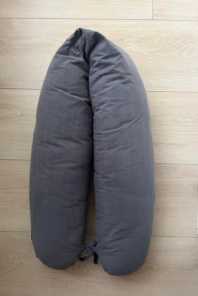 Voedingskussen, Ophalen, Zo goed als nieuw, Voedingskussen