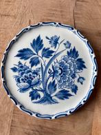 Handgeschilderd Delfts Blauw Bloemen Bord - Koninklijke Porc, Ophalen of Verzenden