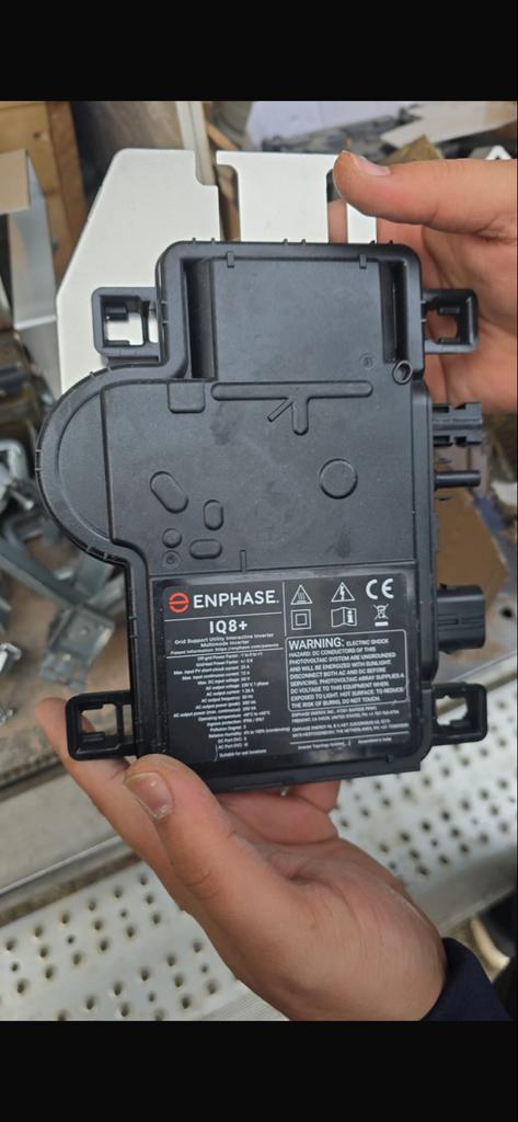 Installatie inventaris– zonnepanelen, omvormers en diversen, Doe-het-zelf en Verbouw, Zonnepanelen en Toebehoren, Ophalen, Nieuw