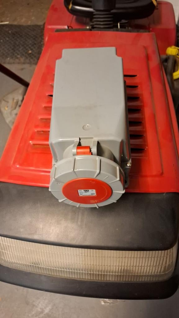 PCE CEE Wandcontactdoos 125A 3P+N+A 400V IP67, Ophalen of Verzenden, Nieuw